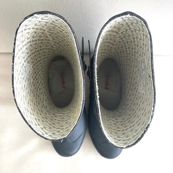 Chooka | Matte Black & Herringbone Mid-Rise Rain Boot - Picture 8 of 11